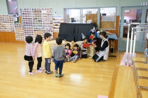 司会者打合せ中