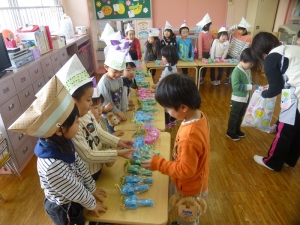 「これください」「はい、どうぞ」