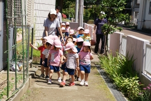 収穫隊の登場です