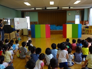 何が飛ぶかな？