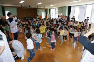 「おばけにんじゃのドロンドロンドロン」