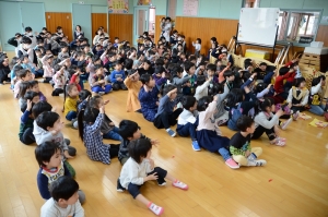 手遊び「大きくなったらなんになる」