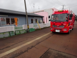 さくら、ぼたんぐみは部屋から