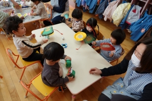 未満児「でんでん太鼓」