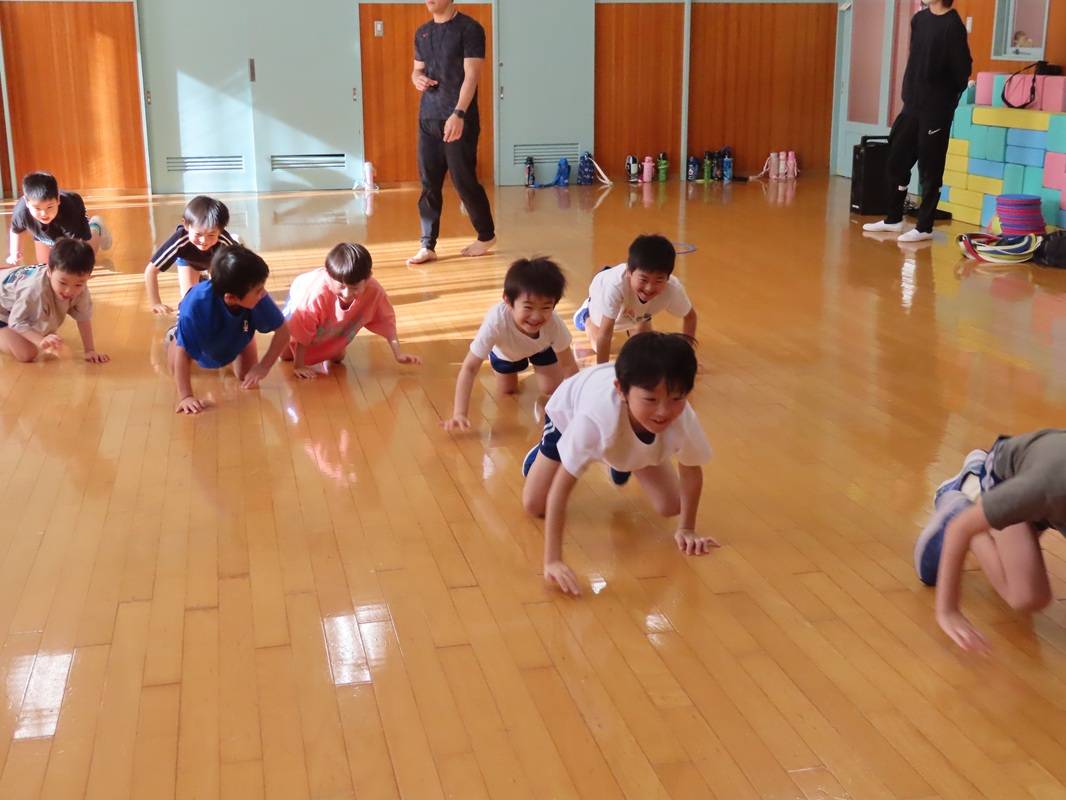 年長組　わくわくちゃれんじ「運動あそび」