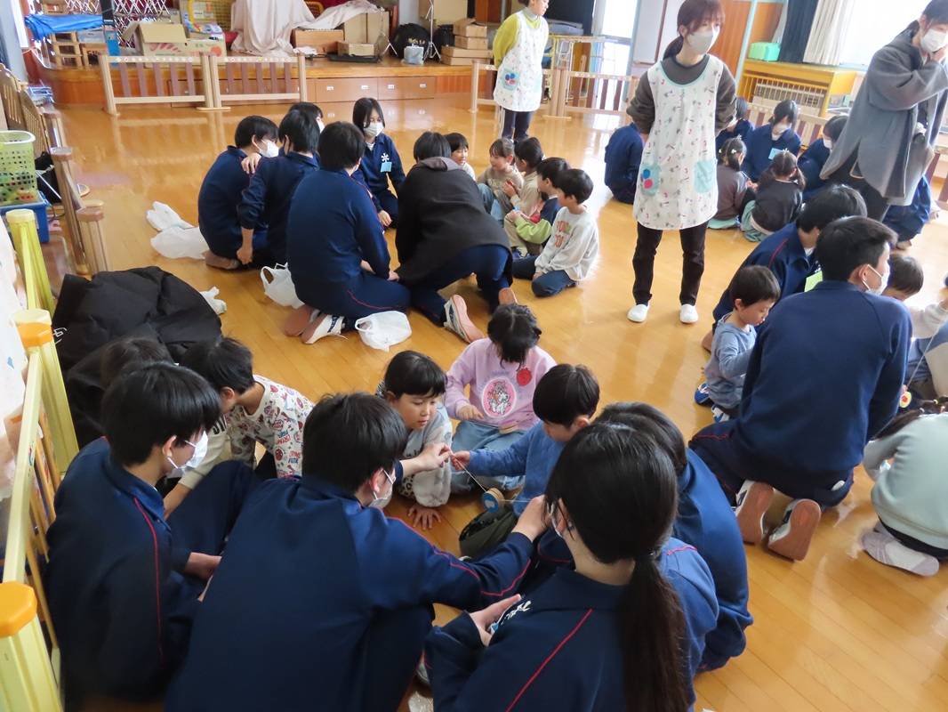 見附中学生来園