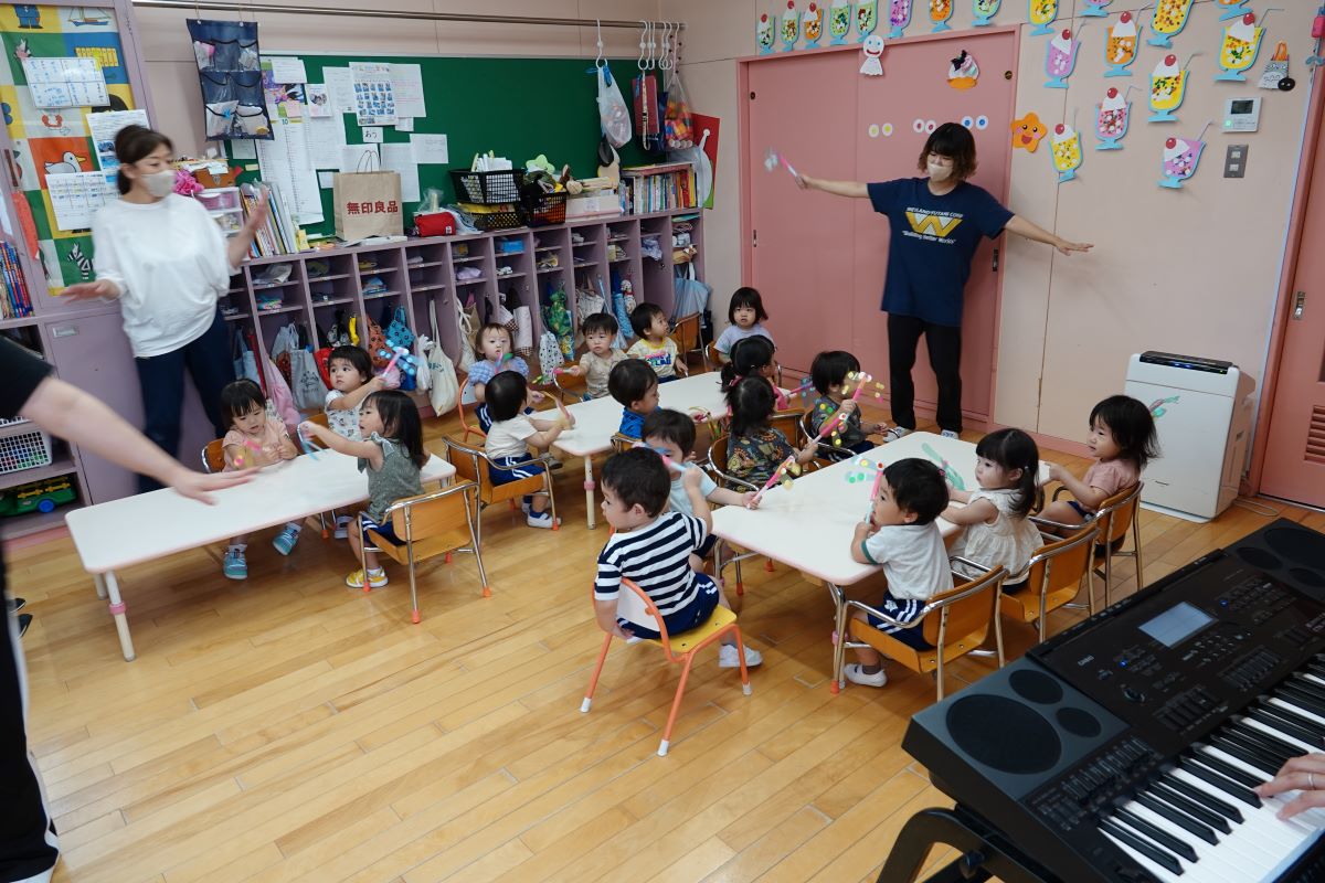 9月8日（金）ばらぐみの「とんぼのめがね」