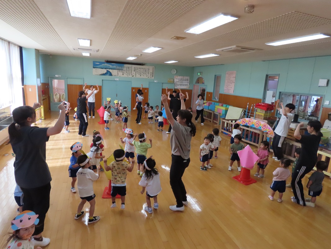 １０月２日（火） ばら・ぼたん組　運動会練習