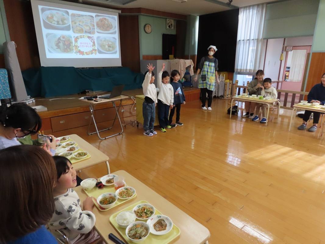 すみれ組 給食試食会