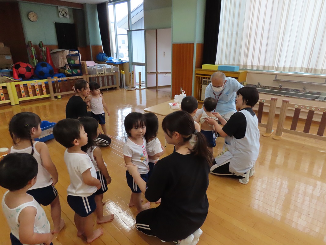 １０月３日（木） 内科健診