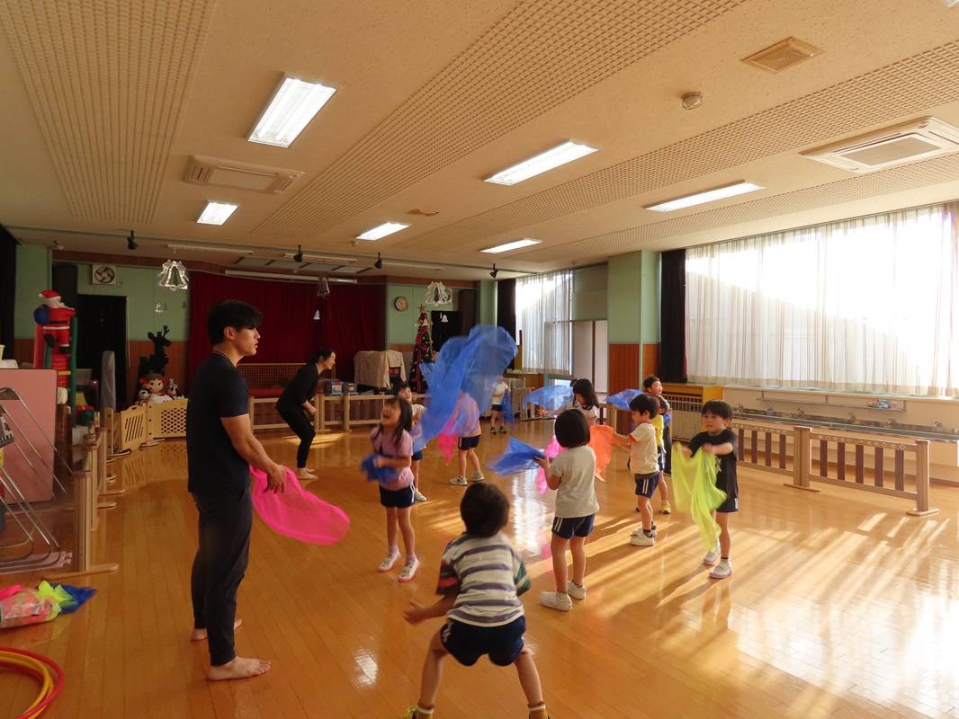 年中組　わくわくちゃれんじ「運動あそび」