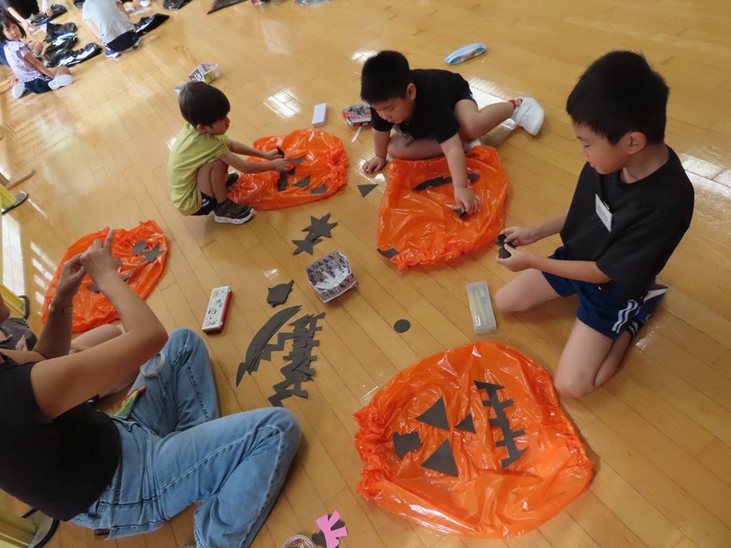 年長組　Smile a lot