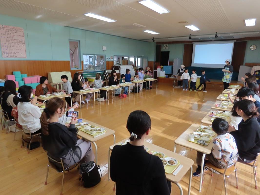 すみれ組 給食試食会