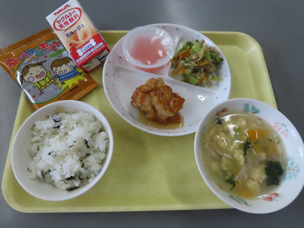 7月18日（金） お誕生会 特別献立