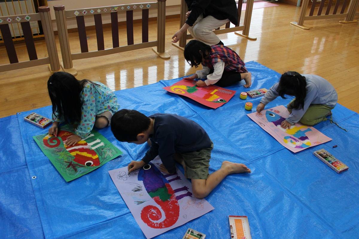 すみれ組　わくわくエンジョイアート