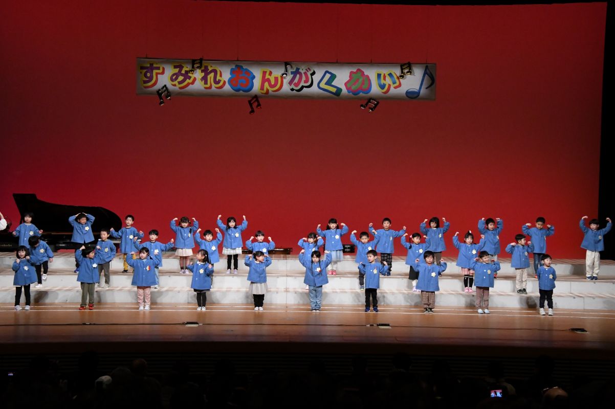 年中「まほうのくつ」