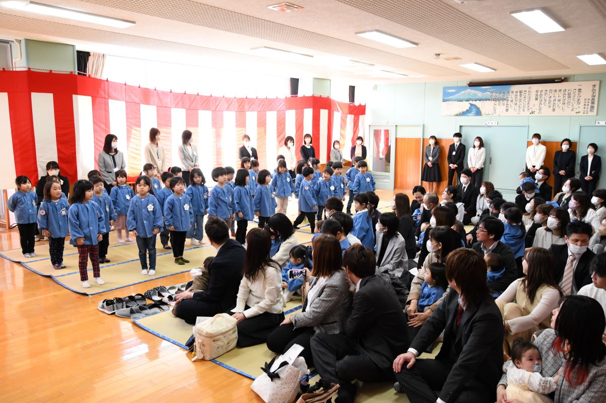 年長の「迎える言葉」