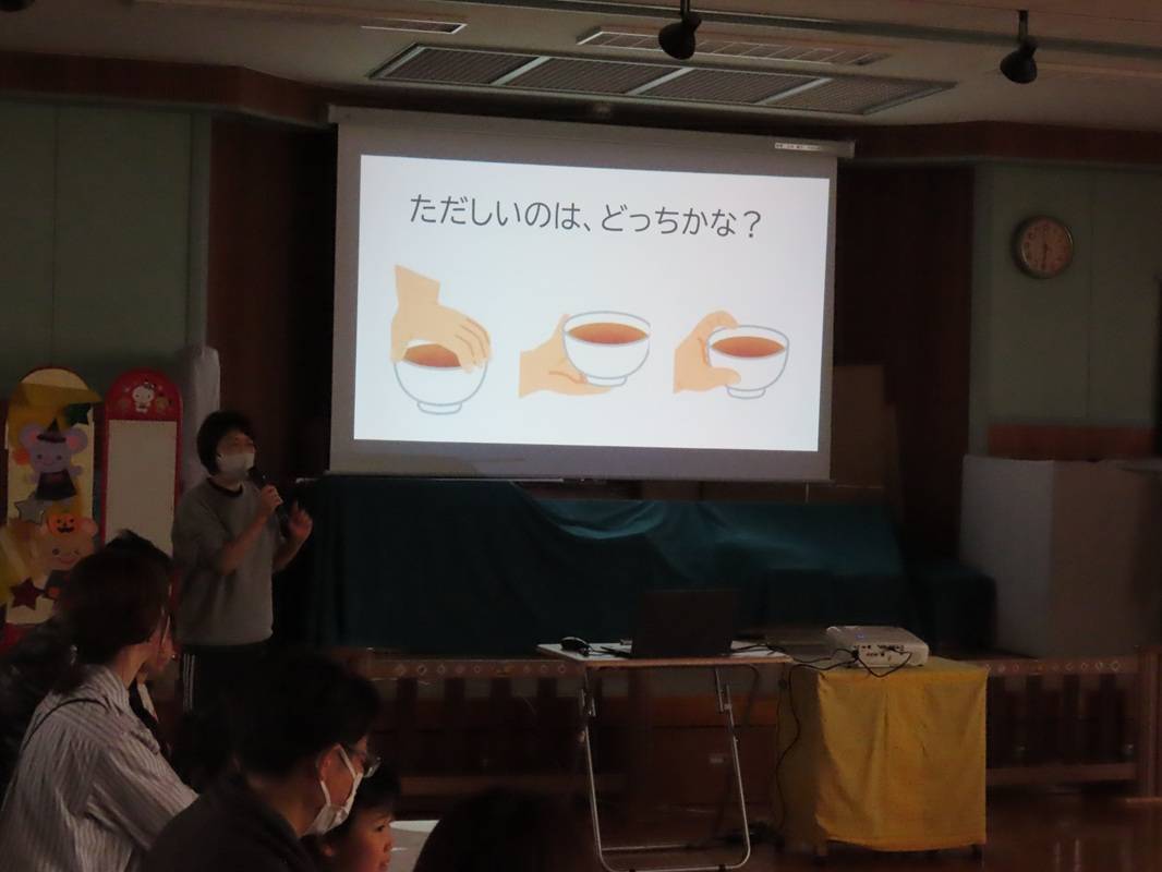 ゆり組　給食試食会