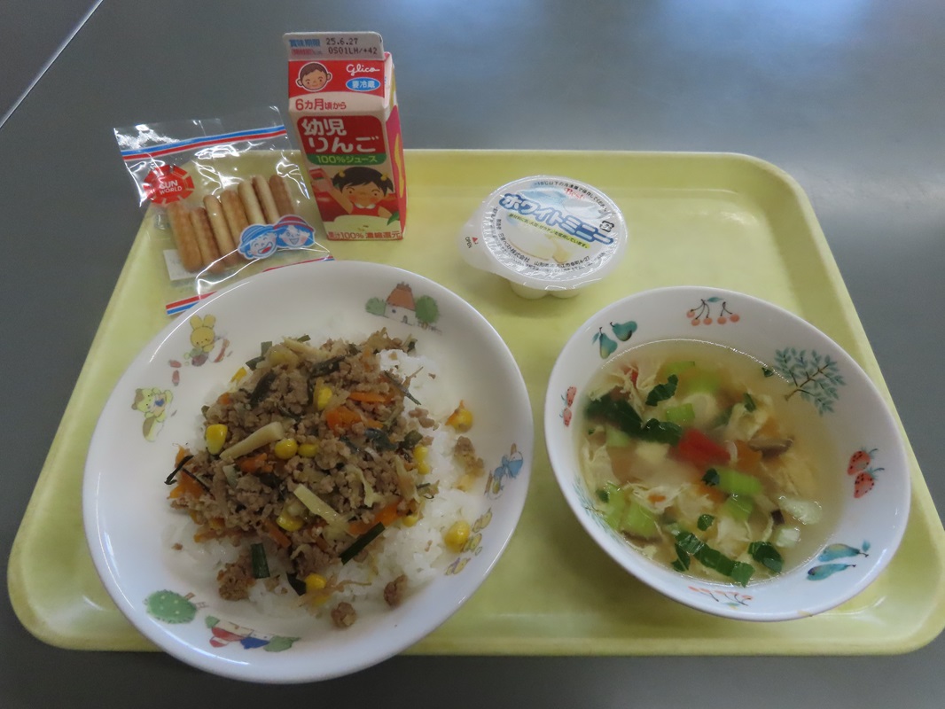 6月18日（水） 誕生会 特別献立