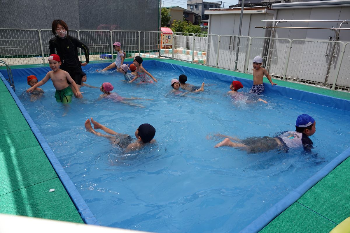 7月28日（金）すみれぐみのプール遊び