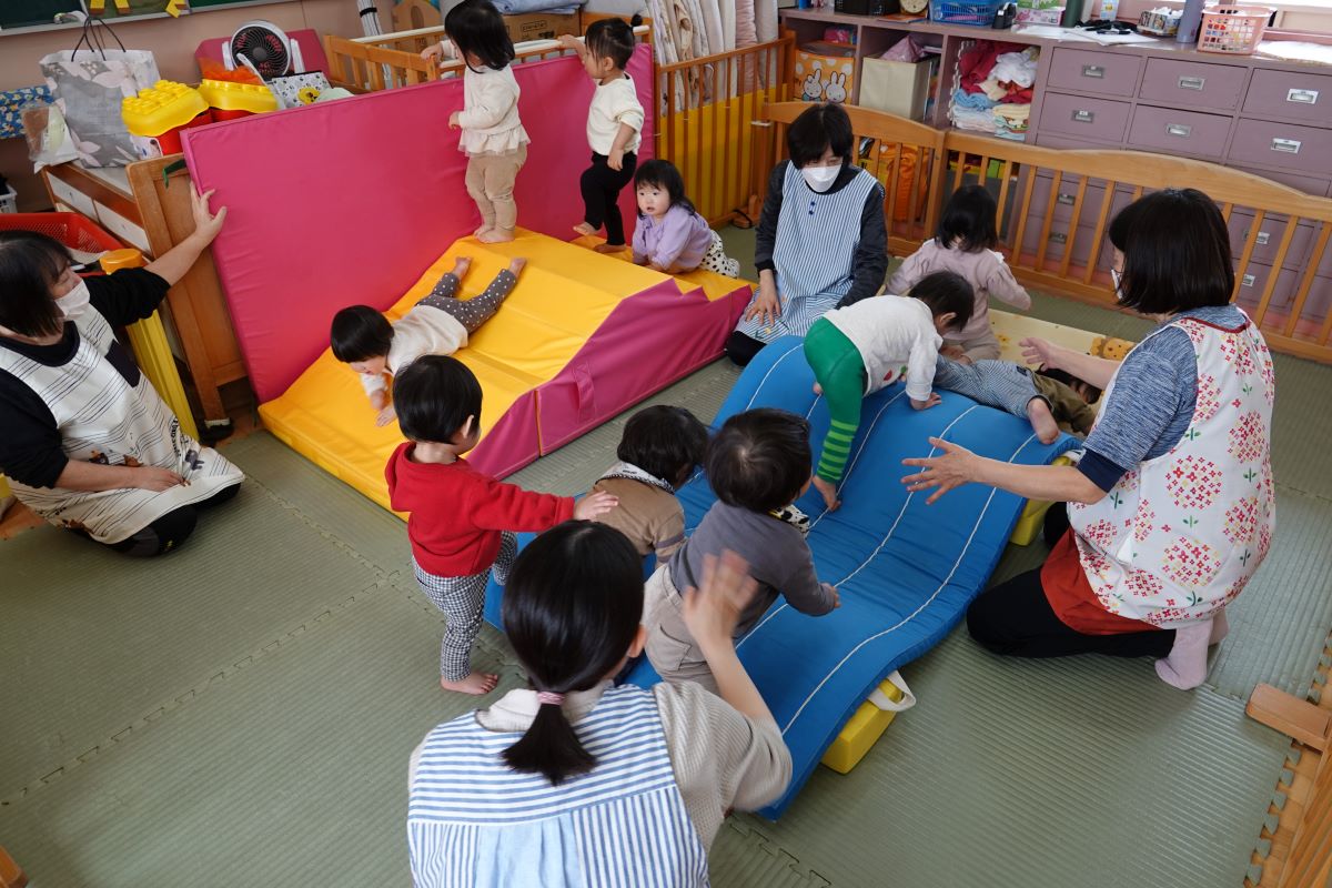 3月5日（火）つぼみぐみのマット運動