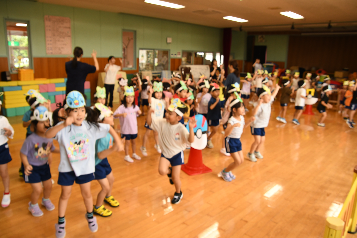 ９月８日（月）年中・年少お遊戯合同練習