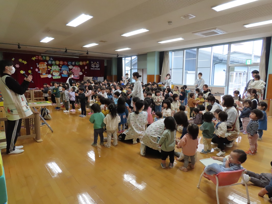 なかよしルームに集合！