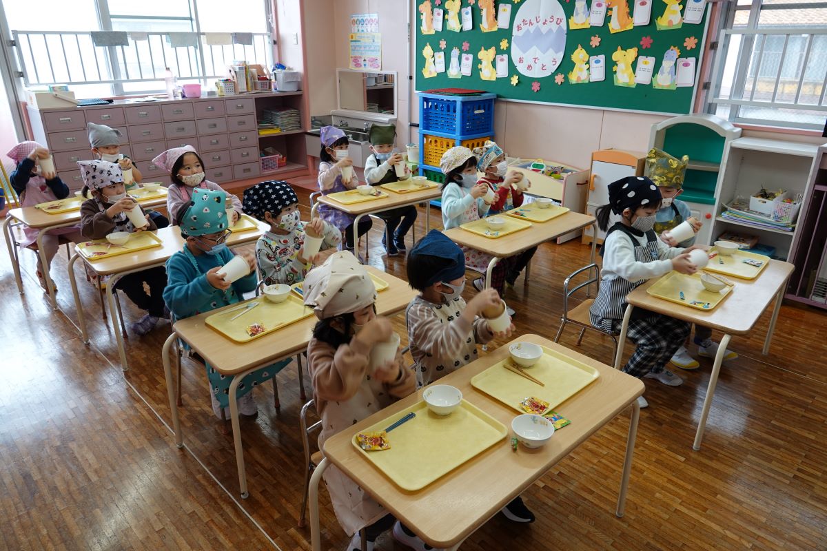 1月23日（火）年中の「シャカシャカおにぎりづくり」