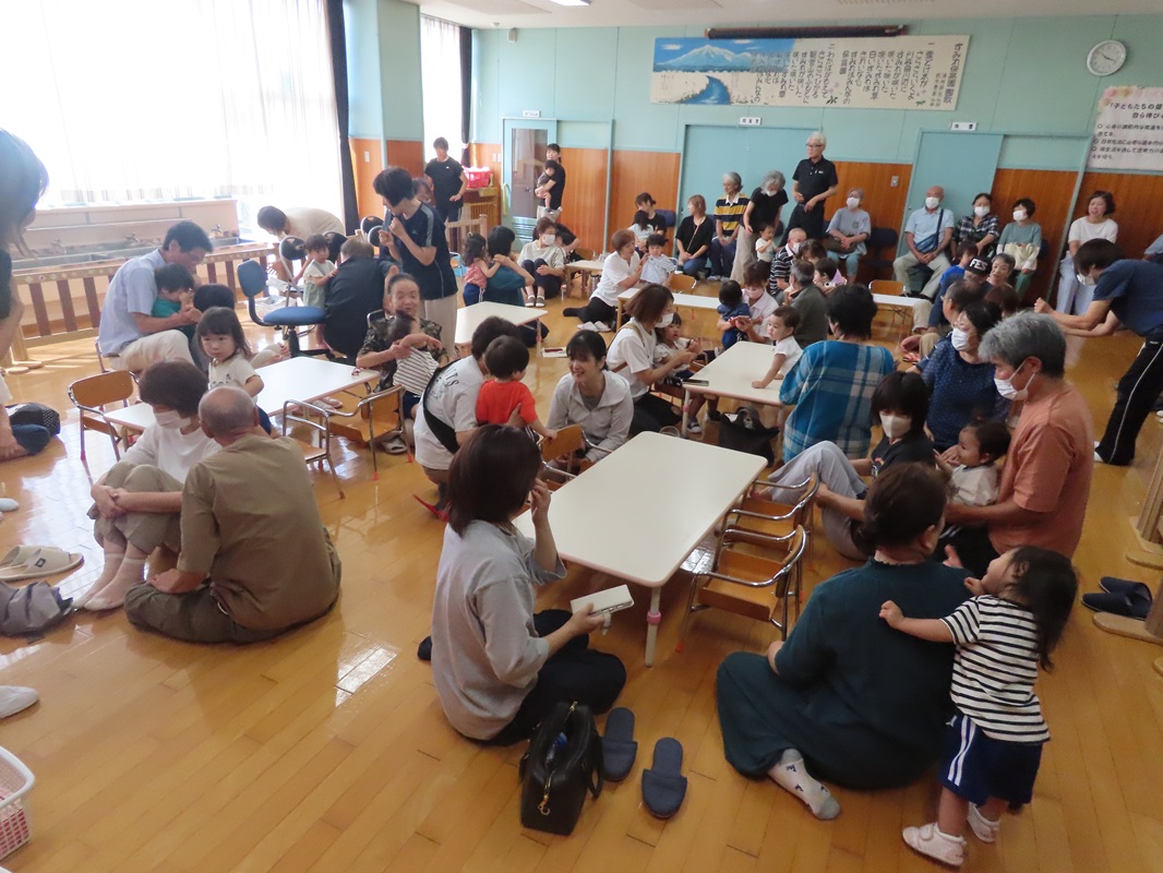 ばら組～肩たたきのプレゼント～