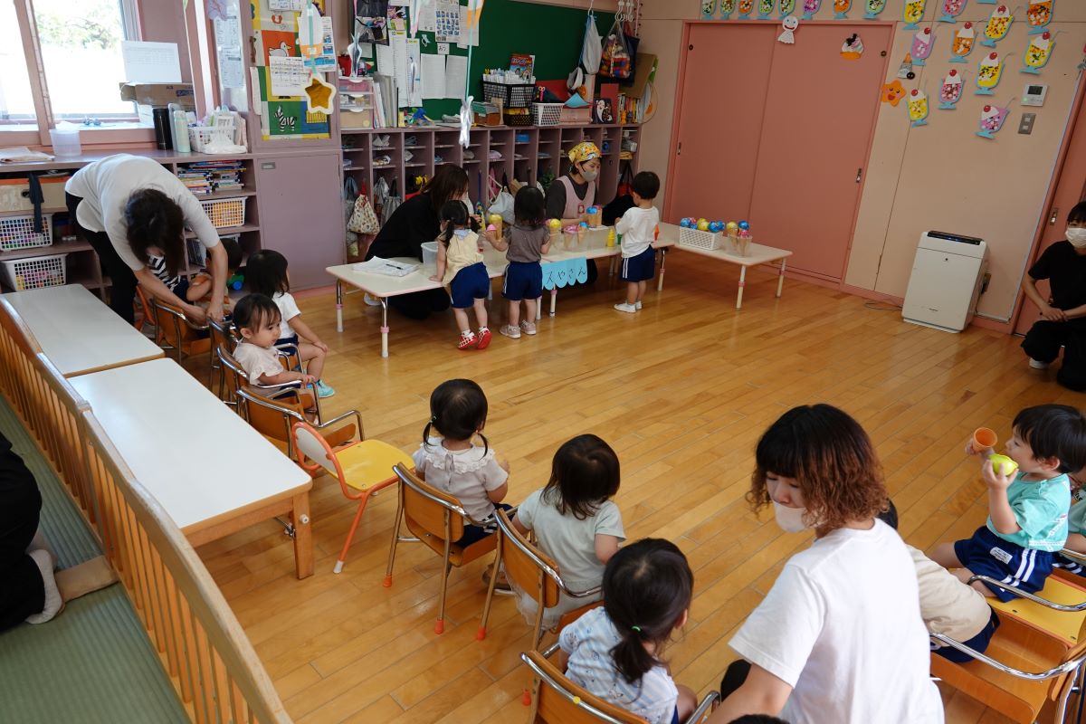 8月31日（木）ばらぐみの「アイスやさん」