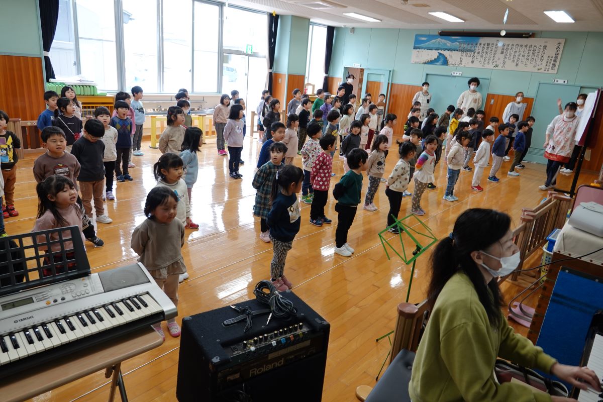 2月9日（金）音楽発表会前の「ぽっぷん・あわー」