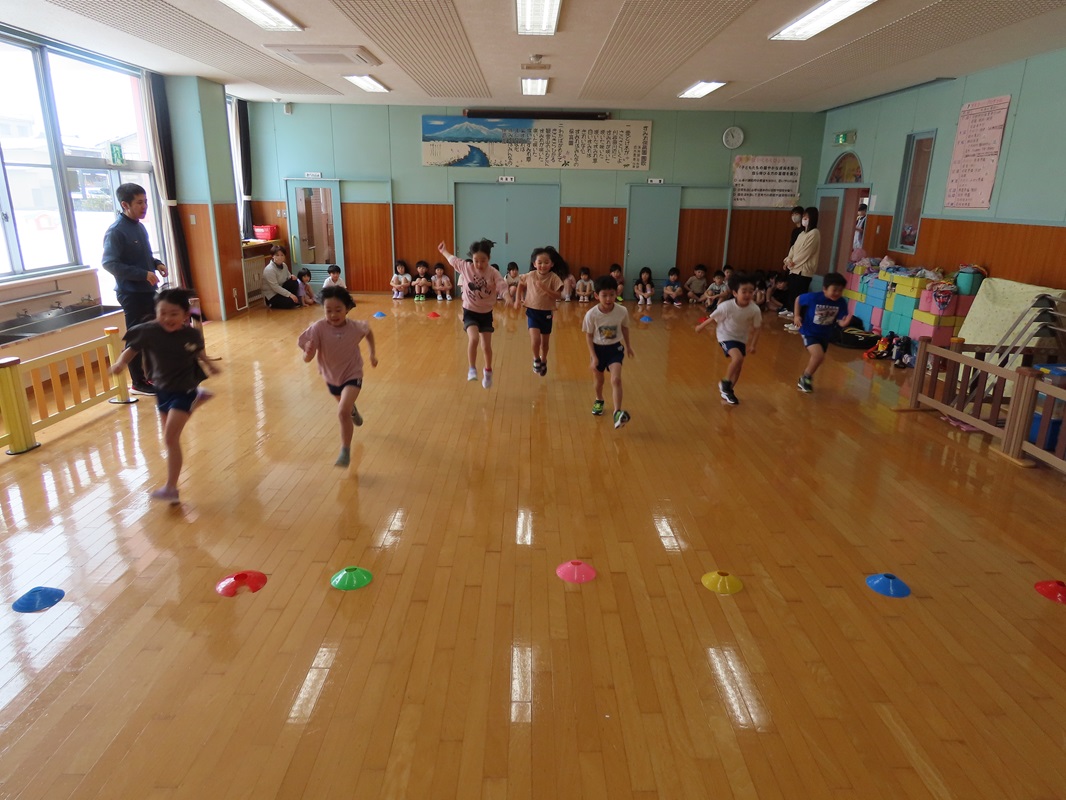 １月１７日（金） わくわくちゃれんじ運動あそび②
