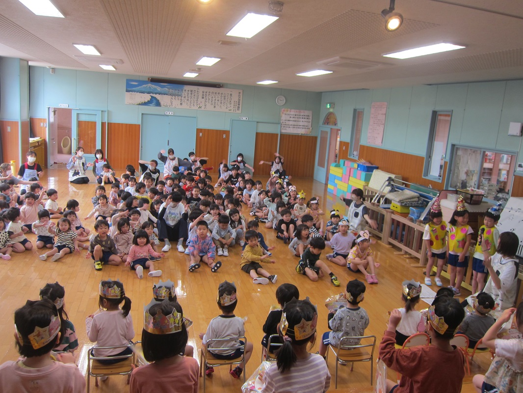 お祝いの歌のプレゼント