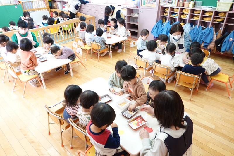 3月9日（木）ばらぐみの招待状作り