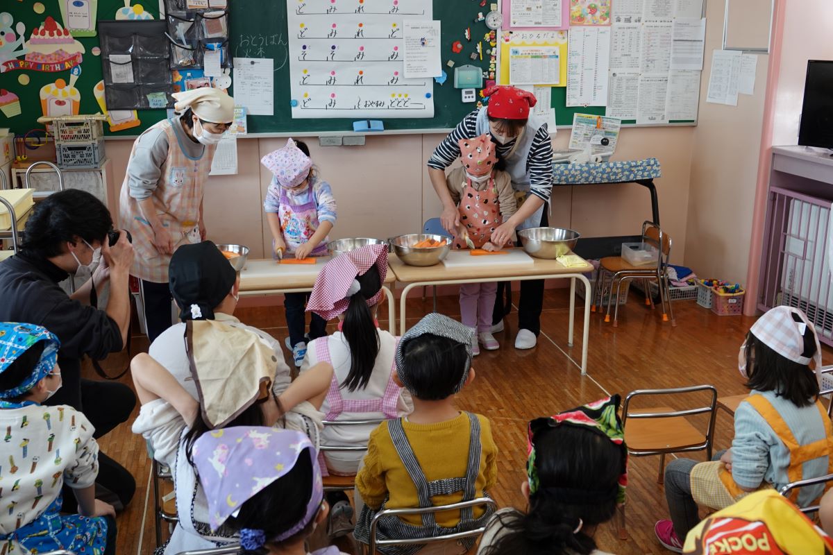 1月25日（木）年長の「レッツ・トライ・クッキングⅦ）