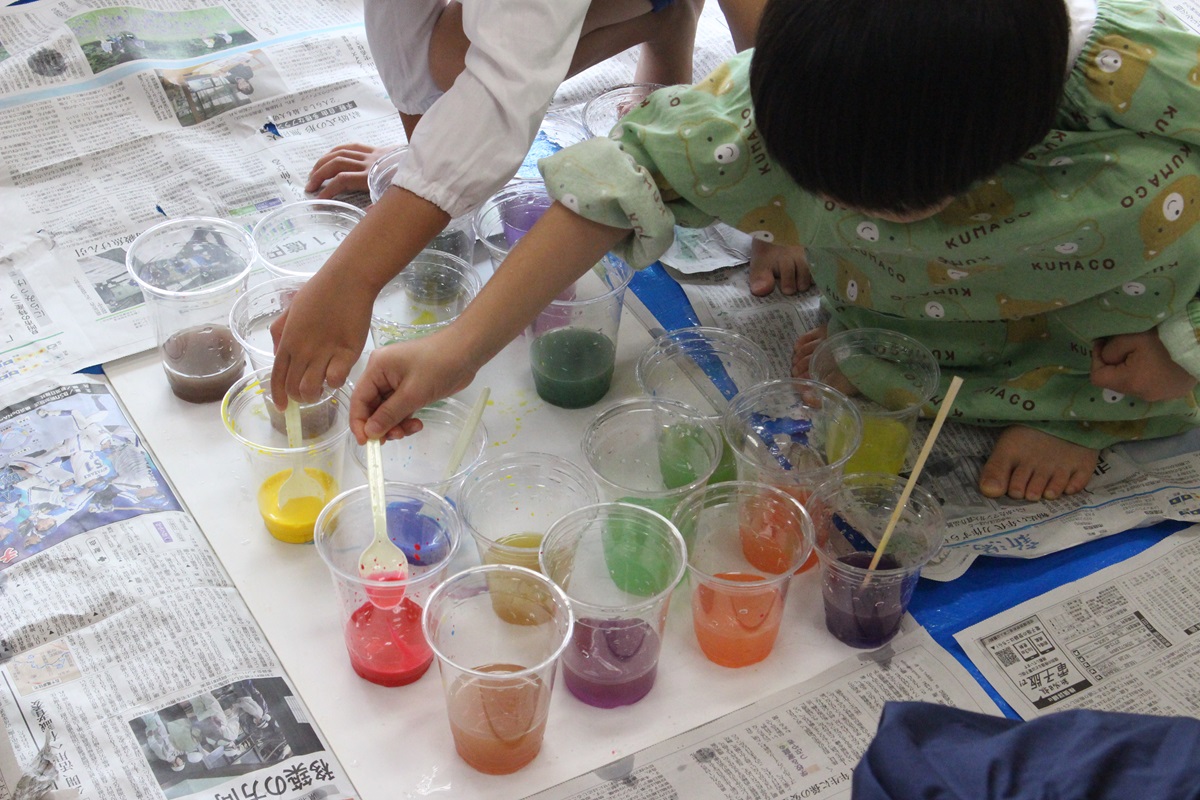 いろんな色水ができたね！