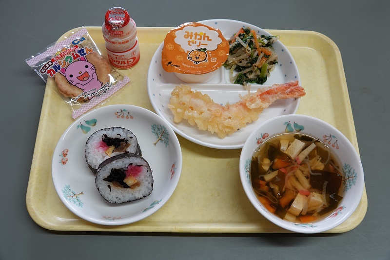 2月24日（金） ２月お誕生会の給食