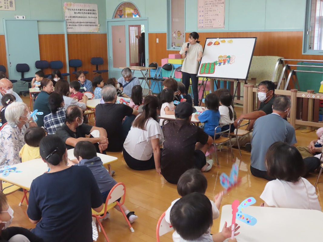 ぼたん組～パネルシアター「びっくりおいも」～