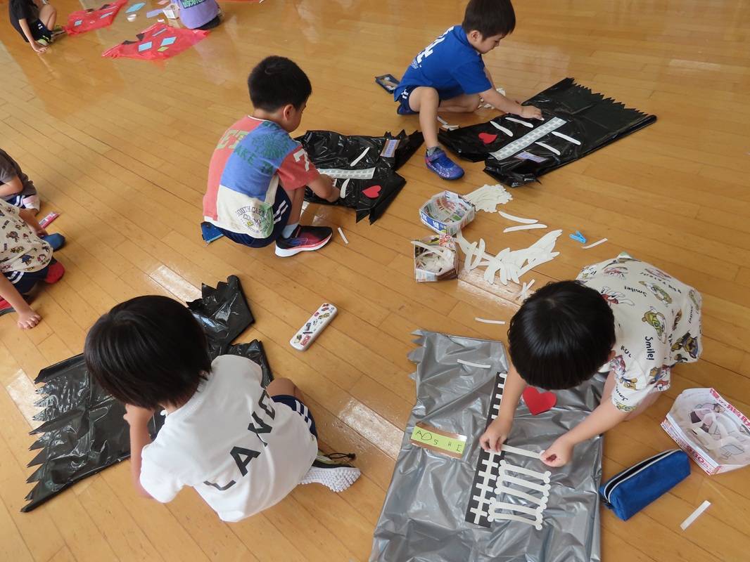 年長組　Smile a lot