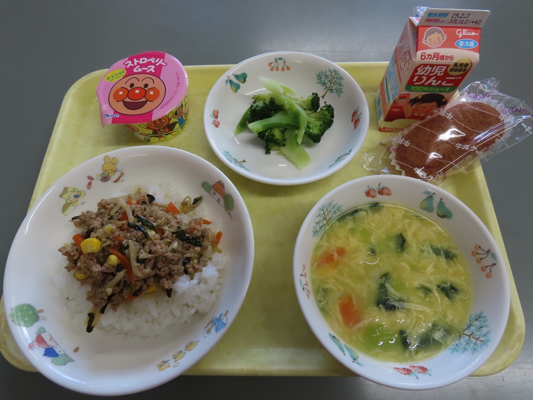 １月２１日（火） お誕生会特別献立